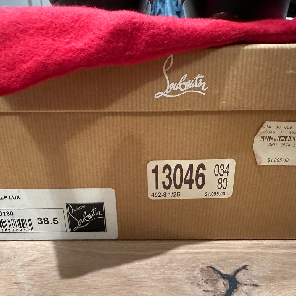 Authentic black CL. Excellent condition. - Picture 2 of 5